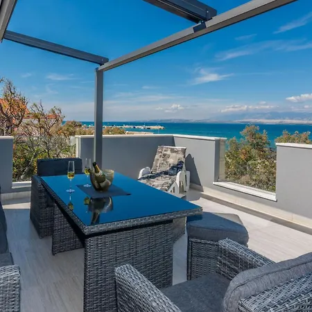 Mavracic 1 By Interhome Vir